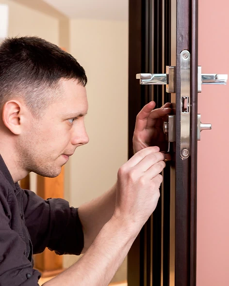 : Professional Locksmith For Commercial And Residential Locksmith Services in Alpine, CA