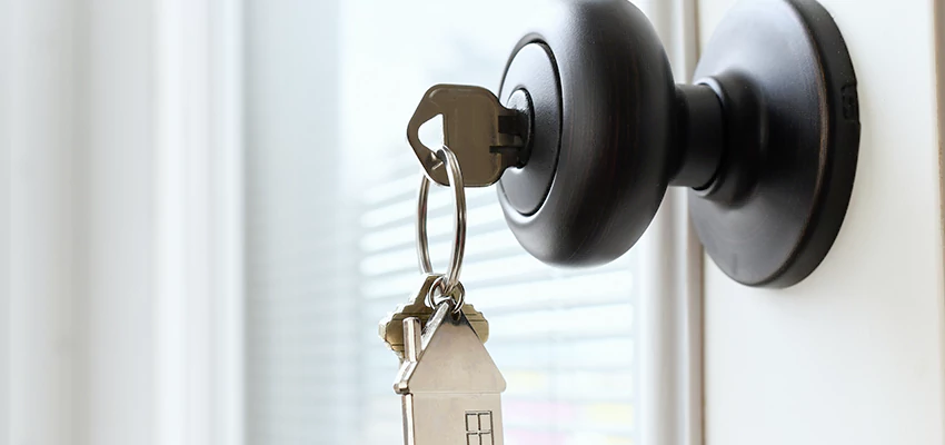 Bifold Door Knob Replacement in Alpine, California